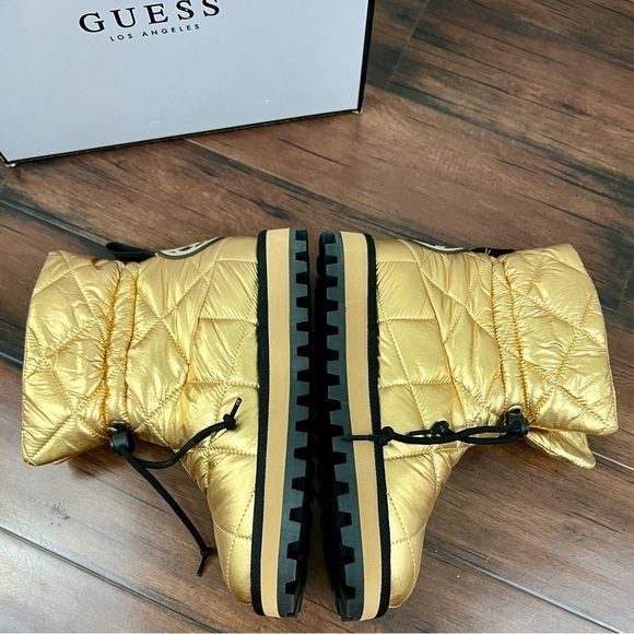 NIB - GUESS Leian2 Metallic Gold Logo Booties - Size 10 - Picture 9 of 13